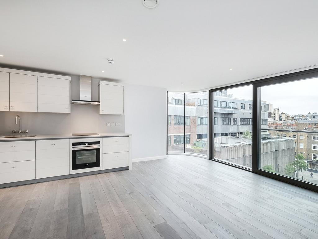 Stirling Court