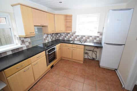 2 bedroom semi-detached house to rent, Clydesdale Street, Hetton-le-Hole, Houghton Le Sping DH5