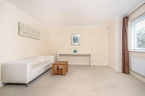 2 bedroom apartment to rent - Templeton Court,  Headington,  OX3