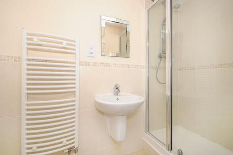 2 bedroom apartment to rent, Templeton Court,  Headington,  OX3