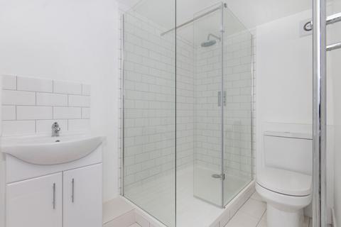 1 bedroom flat to rent, Oakbury Road, Fulham, SW6