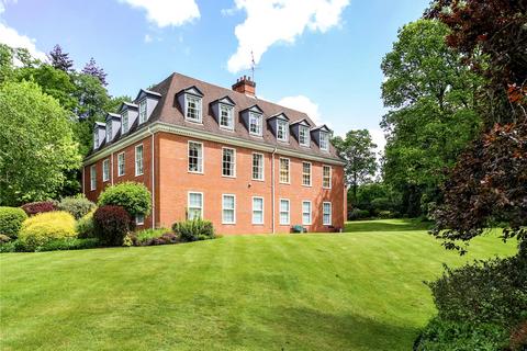 Flat 3, Beaufort House Hillside Park, Sunningdale, Ascot, SL5 9RP