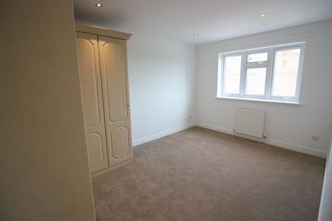 2 bedroom maisonette to rent, Lenton Manor, Lenton, Nottingham, NG7 2FW