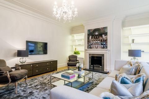 3 bedroom apartment to rent, Duke Street, London W1K