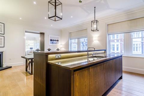 3 bedroom apartment to rent, Duke Street, London W1K