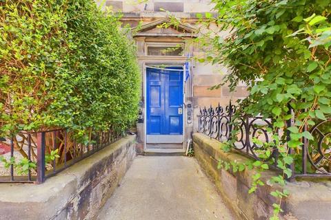 1 bedroom flat to rent, Royston Terrace, Inverleith, Edinburgh, EH3