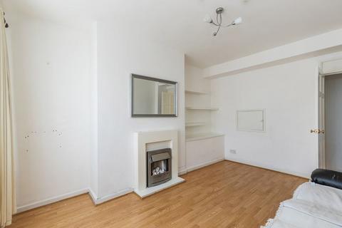 1 bedroom flat for sale, Gernon Road, London