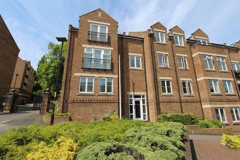 3 bedroom apartment to rent, Caversham Place, Sutton Coldfield