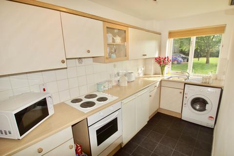 1 bedroom apartment to rent, Mountbatten Gardens, Beckenham