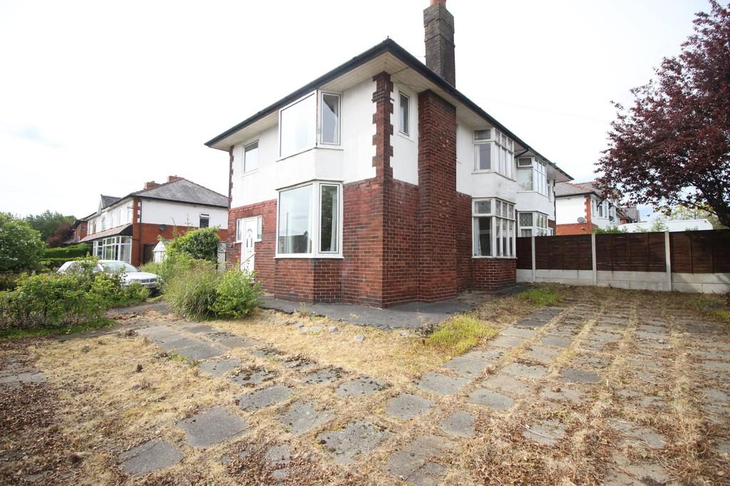 Pope Lane, Penwortham 3 bed semidetached house £150,000