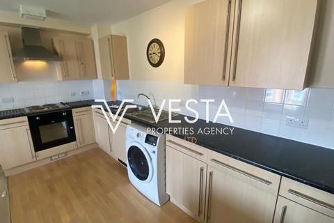 1 bedroom apartment to rent, Fremington Court