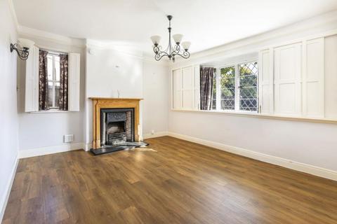 undefined, Thorpe, Surrey