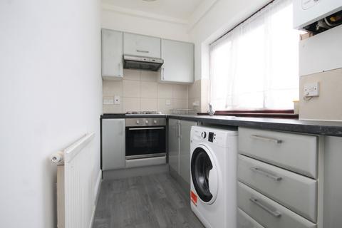 3 bedroom flat to rent, The Drive, Golders Green, NW11