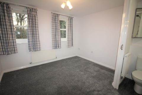 2 bedroom apartment to rent, Starley Court Acocks Green Birmingham