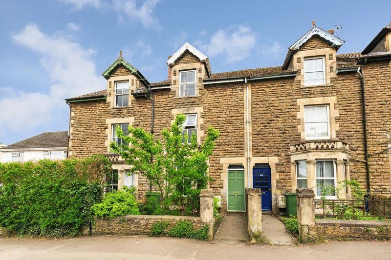 Oakfield Road, Frome 3 bed terraced house £395,000