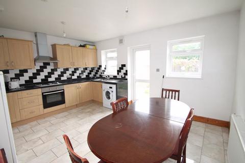 undefined, Tachbrook Road, Uxbridge, UB8