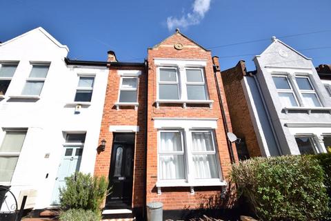 4 bedroom end of terrace house to rent, Haydon Park Road, London SW19