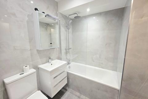 Studio to rent, Wren View, Hornsey Lane, Highgate, N6