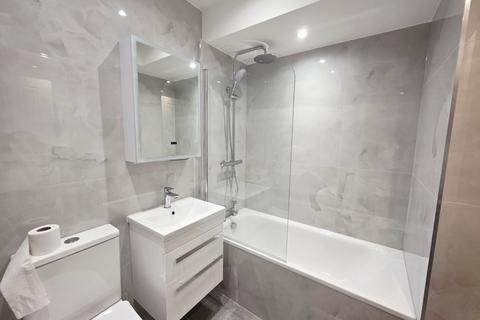 Studio to rent, Wren View, Hornsey Lane, Highgate, N6