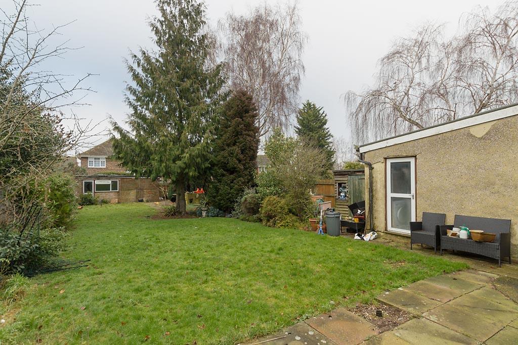 Park Avenue, South Sittingbourne 4 bed detached house £550,000
