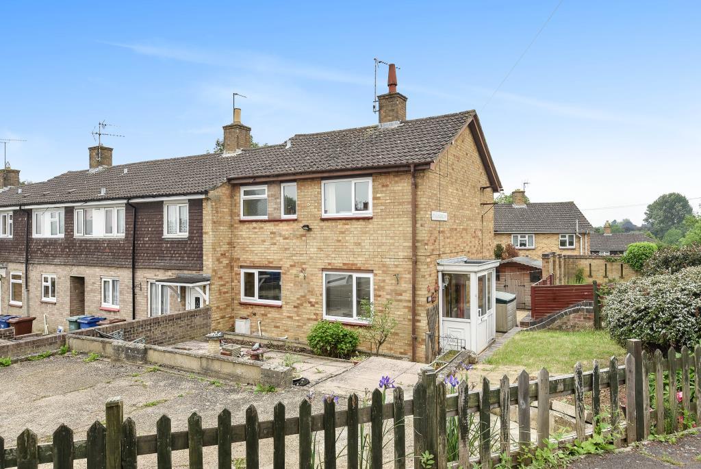 Bretch Hill, Banbury, OX16 3 bed house £200,000