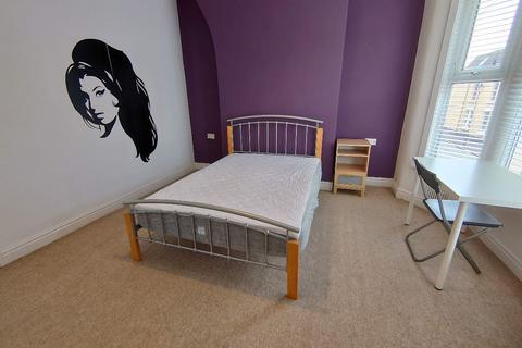 3 bedroom terraced house to rent, Leopold Rd, Kensington Fields