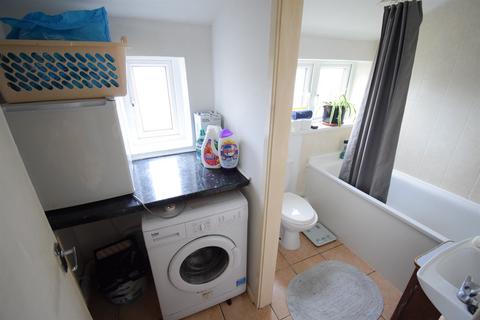 1 bedroom ground floor flat to rent, Newport Road, Cardiff