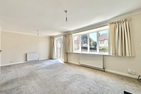 3 bedroom semi-detached house to rent, Epsom