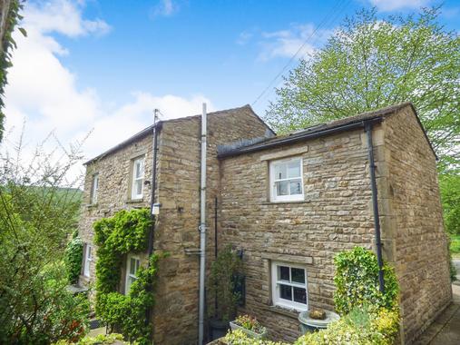 Cowlingholme Cottage Askrigg 2 Bed Barn Conversion 250 000