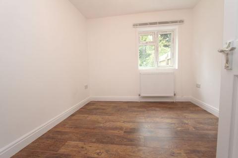 undefined, Crowland Road, Seven Sisters / South Tottenham N15