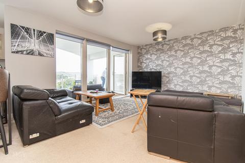 2 bedroom apartment to rent, Marseille House, Century Wharf, Cardiff Bay