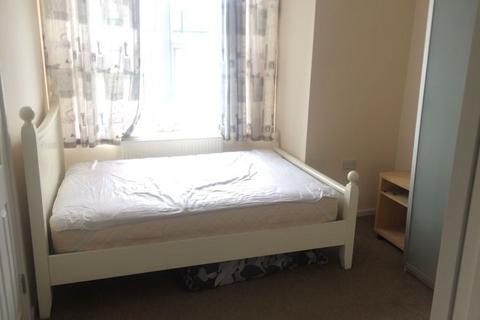 undefined, High Road, Goodmayes, Essex, IG3
