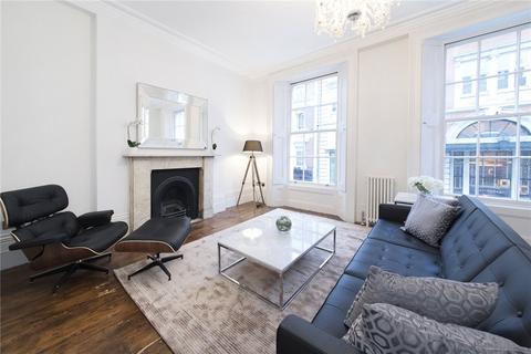 undefined, Wellington Street, Covent Garden, WC2E