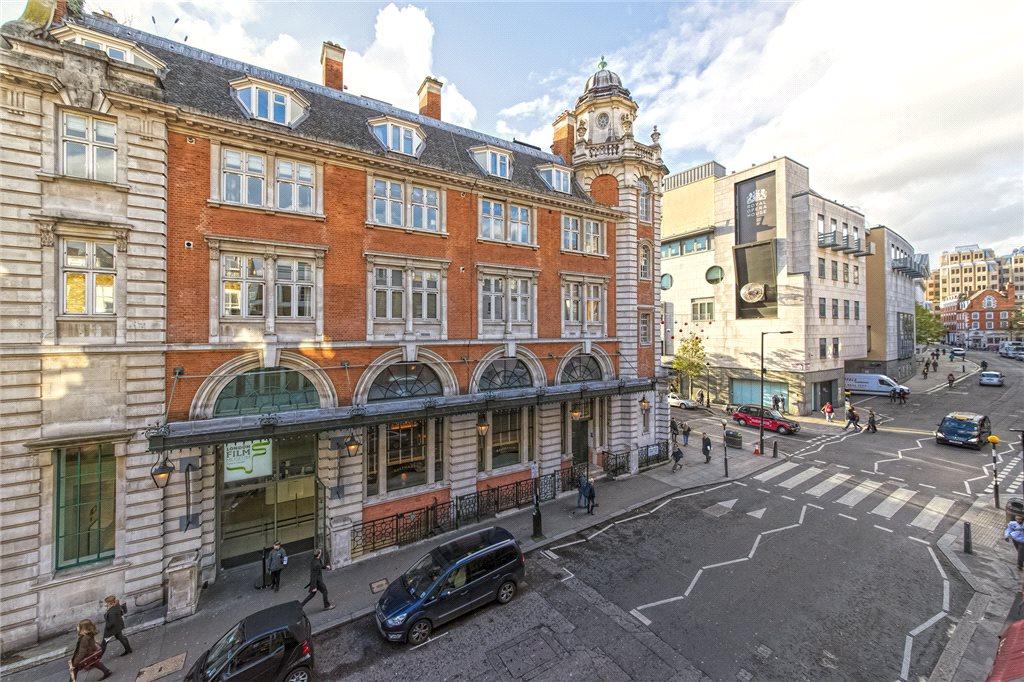 Wellington Street