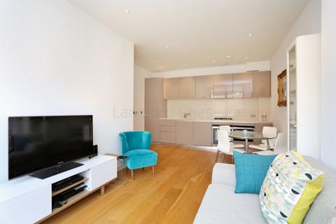 undefined, New Globe Walk, London, SE1