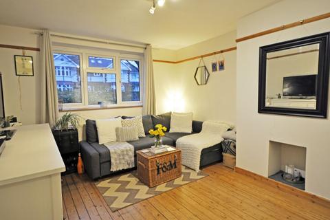 1 bedroom flat to rent - Brick Farm Close, Kew, TW9