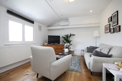 2 bedroom flat to rent, Bartholomew Road, Kentish Town, NW5