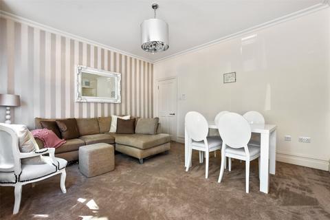 2 bedroom apartment to rent, Ford Square, London, E1