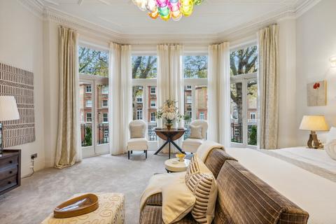 Flat for sale, Egerton Gardens, Knightsbridge