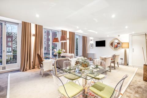 1 bedroom flat for sale, Ennismore Gardens, Knightsbridge