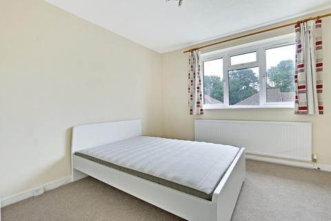 2 bedroom maisonette to rent, Vernon Crescent, Barnet EN4