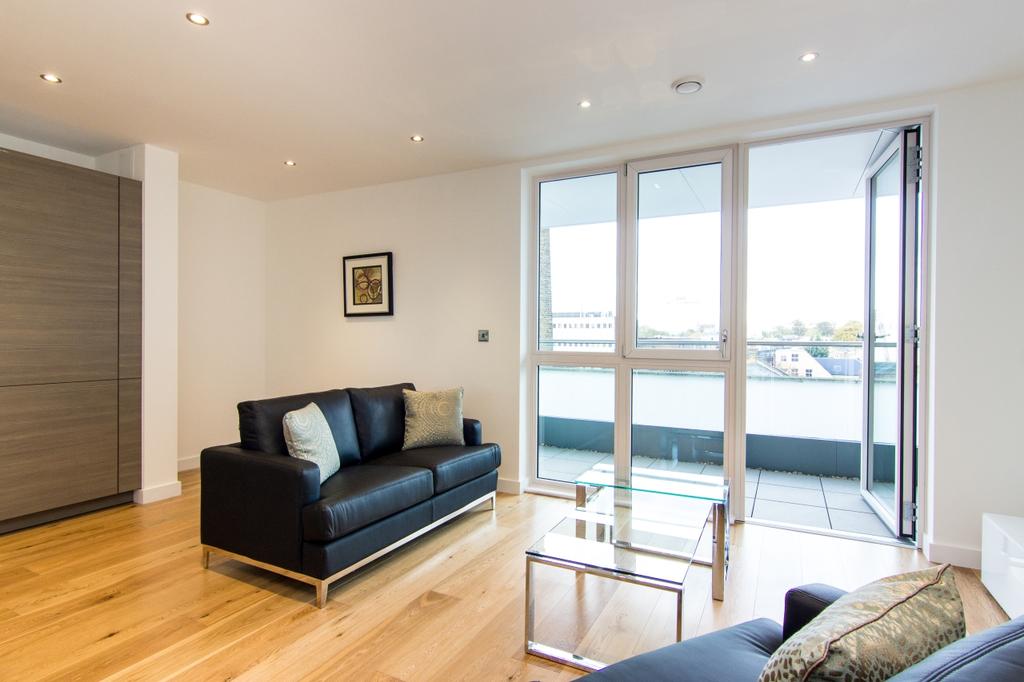 Glenbrook, Glenthorne Road, Hammersmith W6 1 bed apartment £595,000