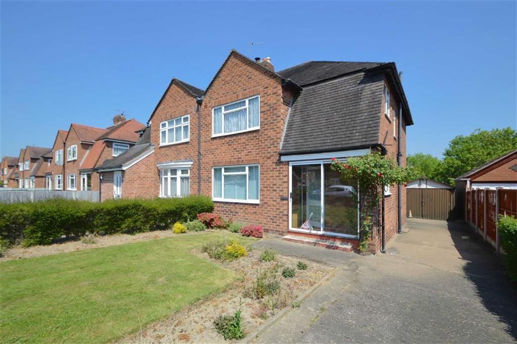 Copthorne Park, Shrewsbury 3 bed semidetached house £265,000