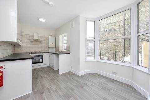 3 bedroom flat to rent, Turnpike Lane, Harringay