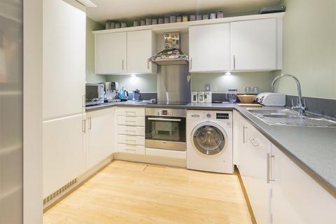 2 bedroom flat to rent, Chapter Way, Colliers Wood, SW19