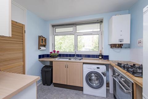 1 bedroom flat to rent, Jagger House, SW11