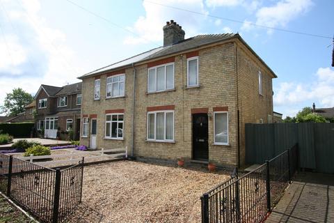3 bedroom semi-detached house to rent, High Street, Hauxton