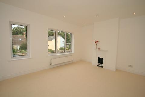 3 bedroom semi-detached house to rent, High Street, Hauxton