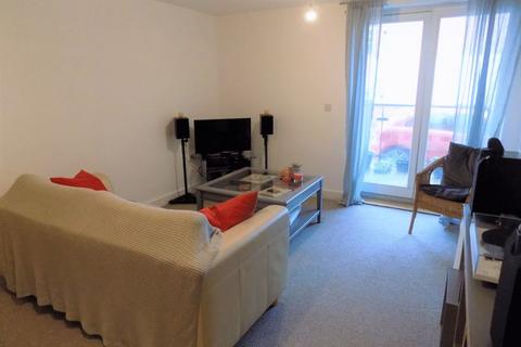 2 bedroom apartment to rent, John Rennie Road, Chichester