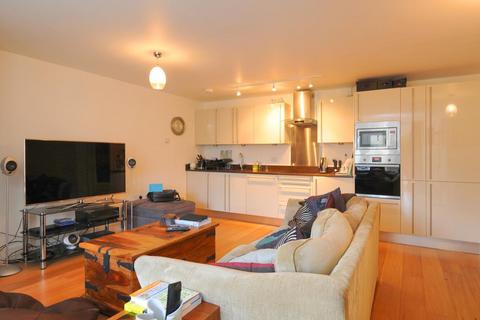 2 bedroom flat to rent, Shepherds Hill, Highgate, N6